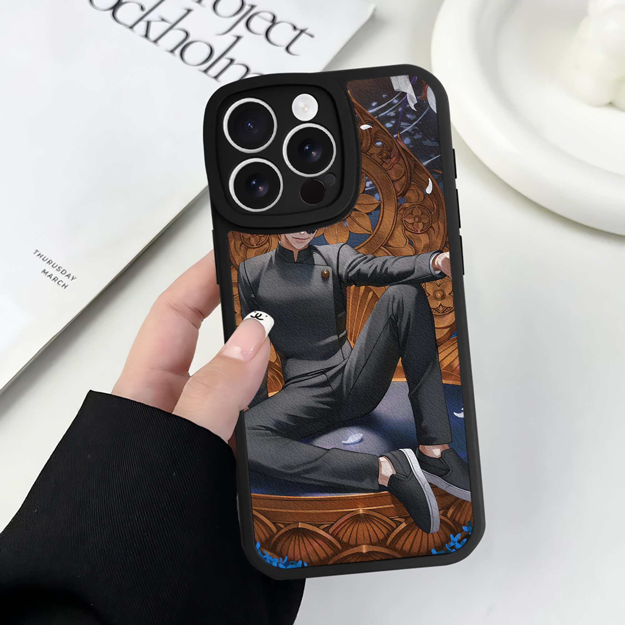 （画像用） 呪術廻戦 Jujutsu Kaisen 【iPhone 16シリーズ対応】シリコンスマホケース（レザー調） 材質：シリコン